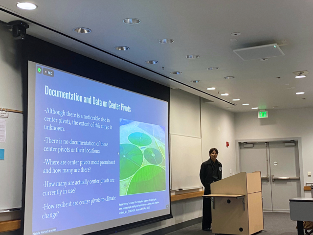 EUREKA Scholar Jason Perez presenting at the 2023 Research Symposium